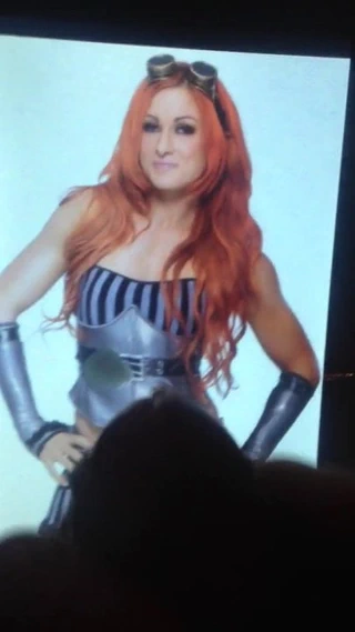 Wwe Becky Lynch boşalıyor
