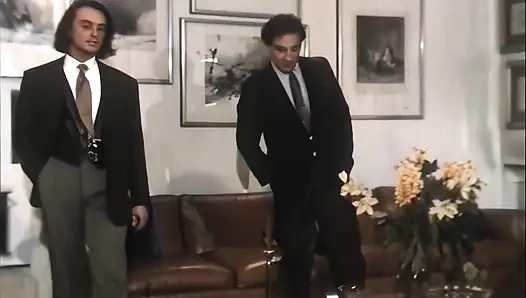 Çeşitli ikililer çok azgın