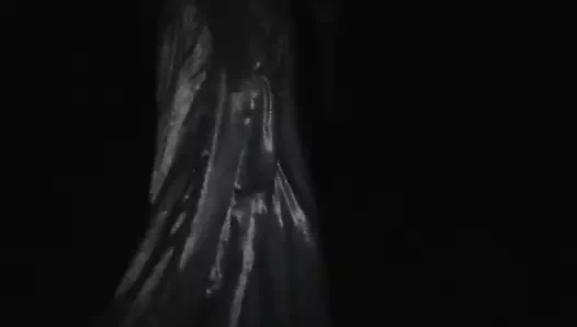 Gelinlikle geç yüzmek