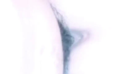 Göğüsler her yöne sallanıyor