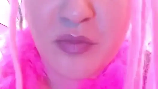 Dilime boşalmaya çalış zamanlamaya çalış ve döllerinle dilime vur