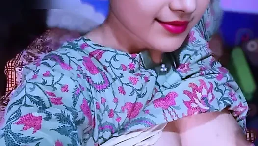 Köylü kız cep telefonu ve viral mms videosunu çıplak kaydediyor, sevimli kız xxx video