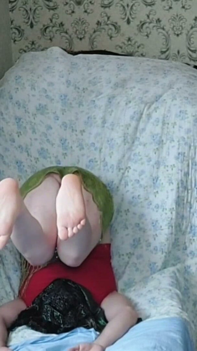 Erkek Göğüsü Arap Dansöz Elbiseli Crossdresser Sissy Beyaz Tenli Büyük Kalçalı Seksi Vücutlu Kadınsı Performans Yapan Güzel MTF Lady Boy | Klip 1