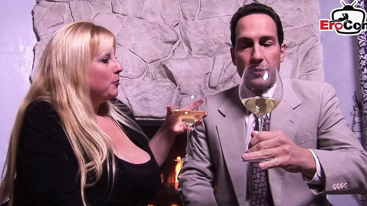 Busty béo bbw milf bà nội trợ với bộ ngực to tự nhiên fucked