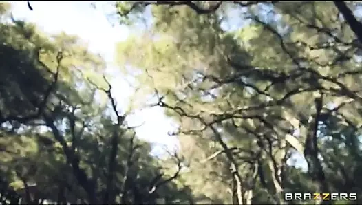 Tüm amerikan milf kelly madison gets yağlı yukarı ve becerdin