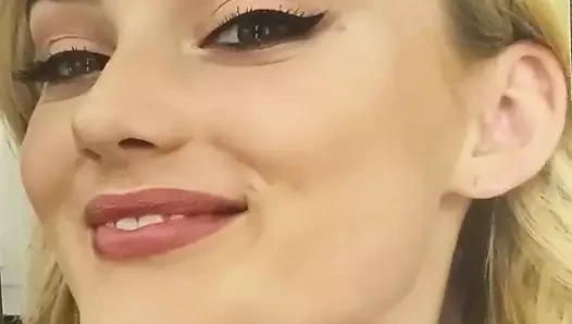 Meg Donnelly: döl haraç