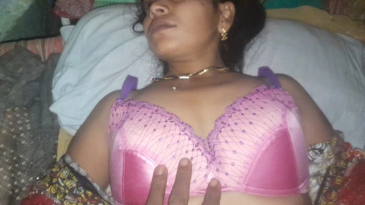 Desi Indian girl ke sath mein ki night chudai