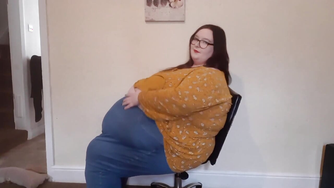 Ssbbw tanrıça ofis koltuğuna karşı - şişman sohbet