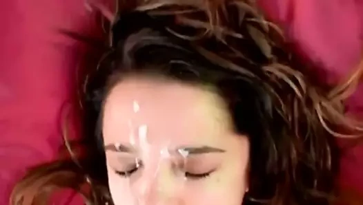 Bakış açısı yüze boşalma 105