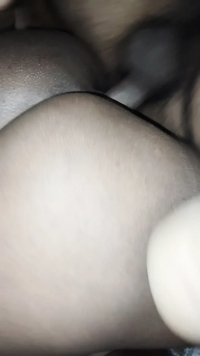 Kız Arkadaşım Çok Sert Sevişti, Sünnetsiz Tam Video. Zevki Hissetmek Için Kulaklıkları Kullanma Ya Da Atlama Yapma.