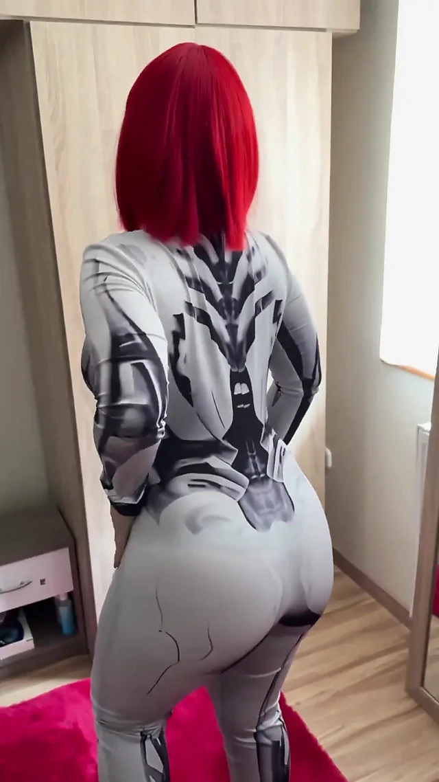 Nutaku şehvet tanrıçası crosplay: ilahi oral seksiyle idam ediliyor