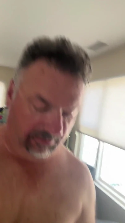 Знаковый момент из "Luvbennude и его новые пробки"