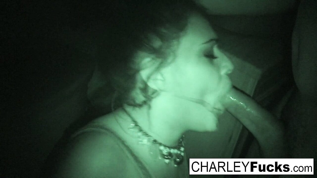 Charley'nin gece görüşü amatör seks