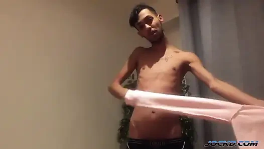 Kamera hayranları için boşalıyor