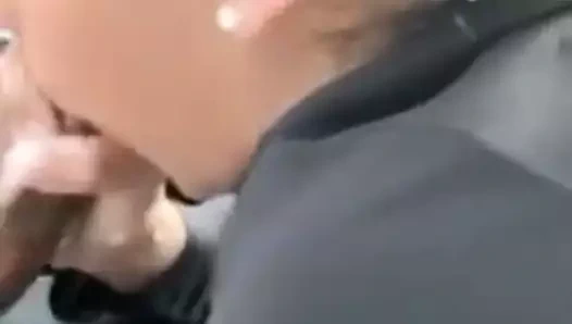 Jolie pipe tres baveuse