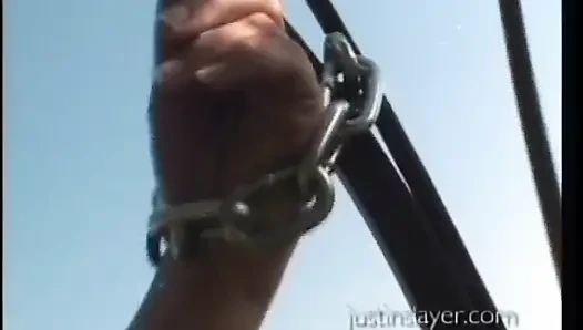 Sarışın sürtük için açık havada büyük zenci yarağı