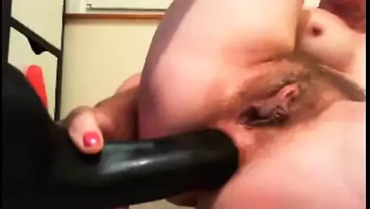 Büyük oyuncak anal