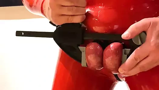 Kırmızı lateks toplar