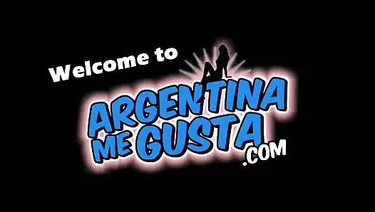 Round Ass Teen in Tight White Jeans! Perfect Ass n Cameltoe!