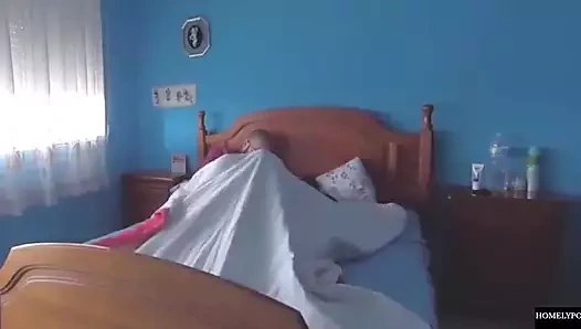 Şekerlemeden sonra iyi bir amcık yemeği ve iyi bir sikiş