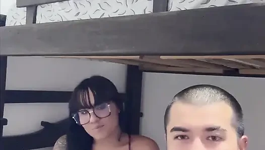 Güzel Büyük Poposlu Öğrenci İlk Porno Oyuncu Seçimini Yaptı, 19 Yaşında Tanıtım Yaptı