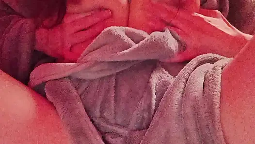 Sandalyede ücretsiz en iyi oturma dansı