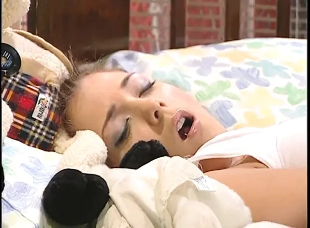 Sadece maskeli sikişmek istiyorum!
