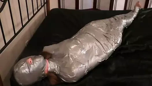 Bantlanmış çaresiz - cehennemden gelen rockabilly kedileri