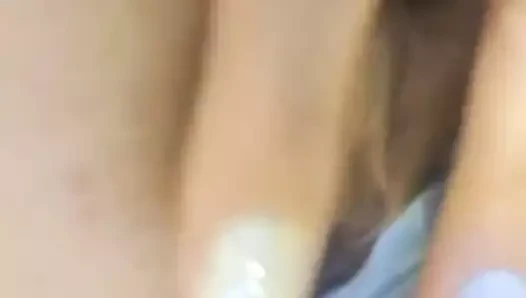 hotwife oynama ile ona ıslak KEDİ