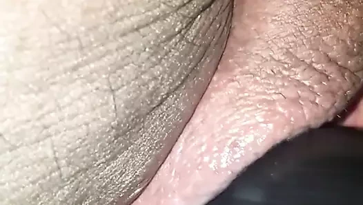 Solo - kremsi abanoz boşalmak kıçından aşağı çalışır