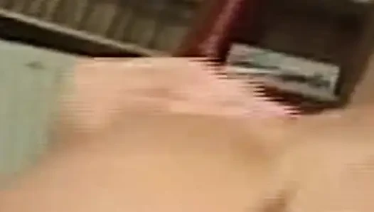 Genişleyen göt deliği yoğun esnetmeden sonra kalın döl taşıyor