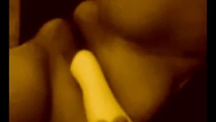 Sikeyim, sert yarak ihtiyacım var