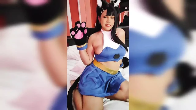 Nekotoro nagatoro kostümlü hentai
