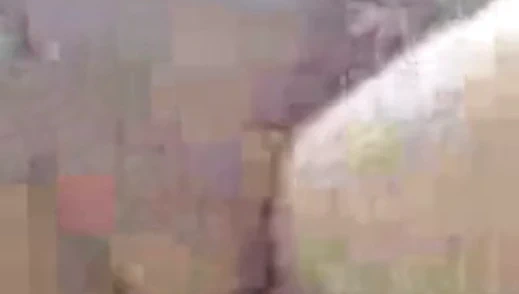 İri güzel kadın yapay penisle sikişiyor