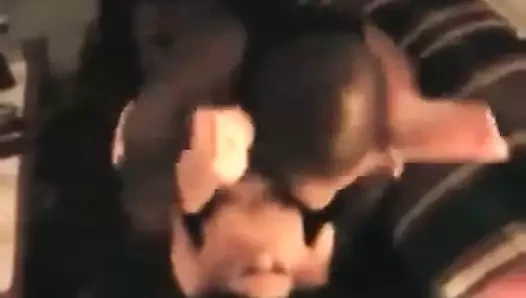 Aldatılan arşiv korkak seviyor için bant eş becerdin tarafından yabancılar