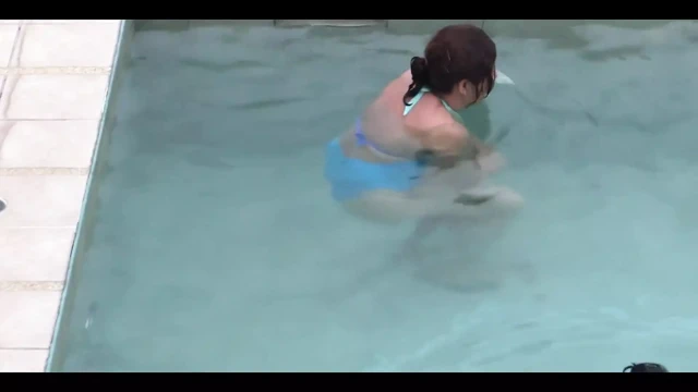 My Hot Wife, Latin Mother Shows off on the Beach and Puts Many Hard Cocks, Excited She Goes to the Apartment and