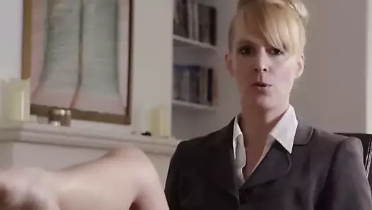 İngiliz milf patron ayak kızdırmak