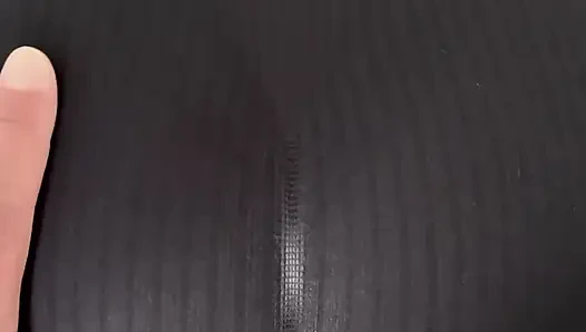 Antrenmandan sonra komşumun karısını gördüm ve bacaklarına ve büyük götüne karşı koyamadım