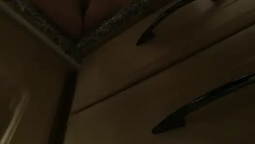 Ateşli sarışın hatunla mutfakta seks