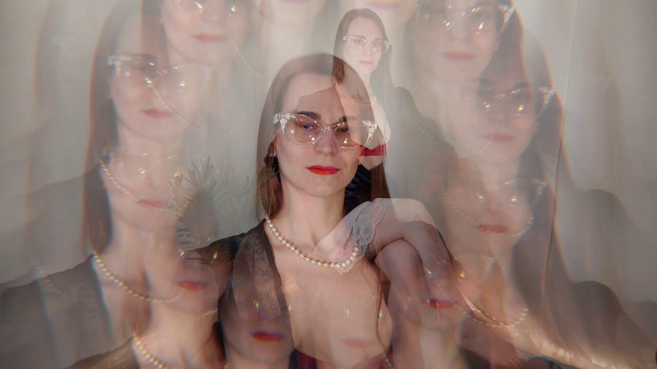 FLASHBACKS - FemDom POV Mesmerize