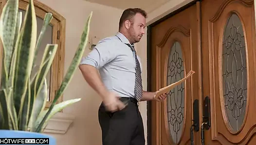 Evli kadın Nicole Kitt her şeyi mükemmel bir şekilde netleştiriyor