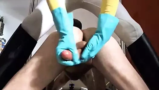 Auf deineunterwerfung . comkannst du auch so gemolken werden