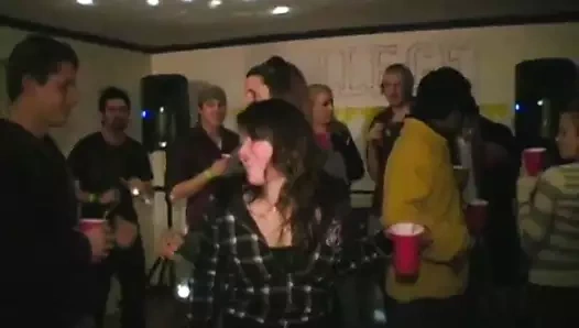 Preggo spex sürtük berbat kolej çük