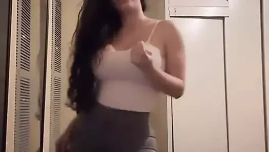 CHUKA01 - Naomi Betetta 22wsx