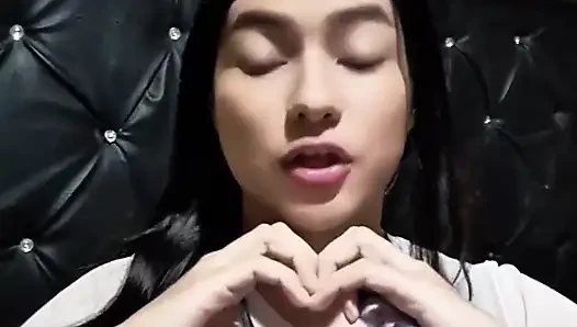 Yuliethgomez ham gırtlağına kadar alarak sahneyi çalıyor