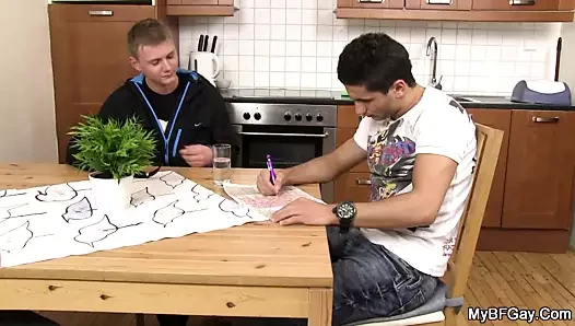 evli adam gay erkek arkadaşının horoz sürme