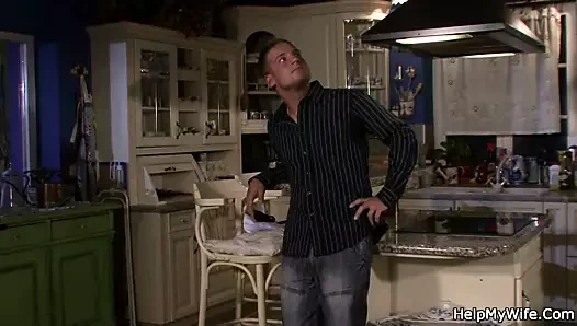 Sevimli eş Başlarken becerdin tarafından eski kocalar arkadaş