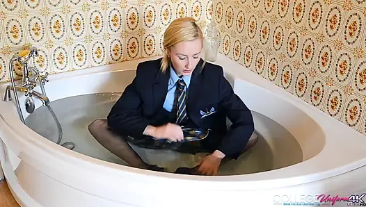 Sophia Smith'in yer aldığı banyo