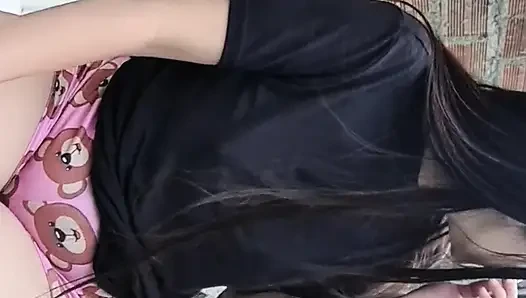 Oh onlar silmeden önce şuna bak Kolombiyalı açık havada mastürbasyon yapıyor