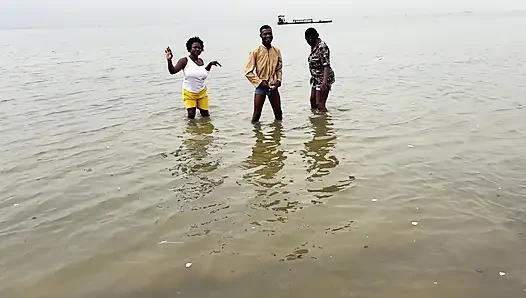 Itxqueen Silver Anla ve Afrika'nın dışındayız